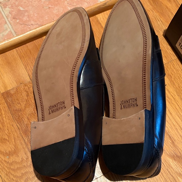 Classic Black Leather Men's Loafers Black 10.5 Wide New in Box - Picture 5 of 6